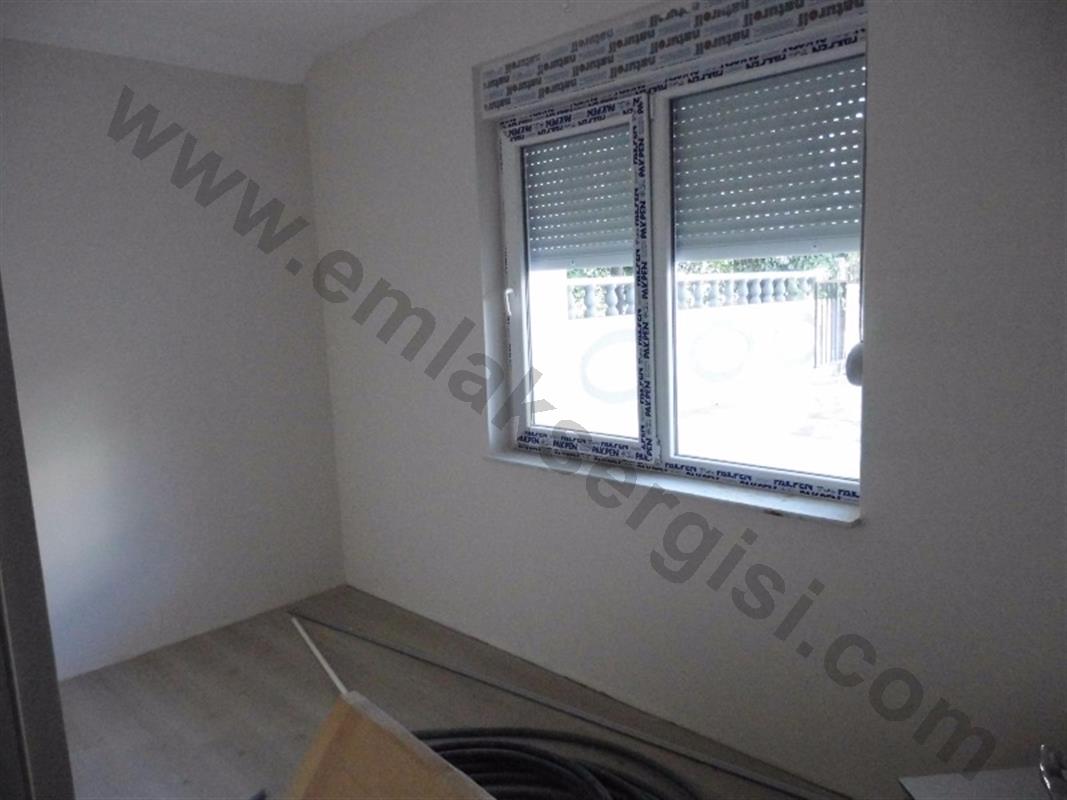 Antalya Kepez Yesilyurtta Satilik Bina 12815 Emlak Sergisi