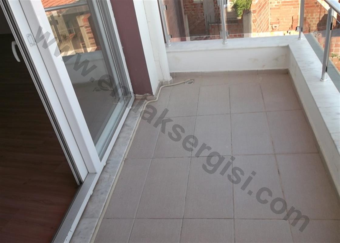 Diva Emlak Izmir Karsiyaka Naldoken 1350tl Kiralik Daire Emlak Sergisi
